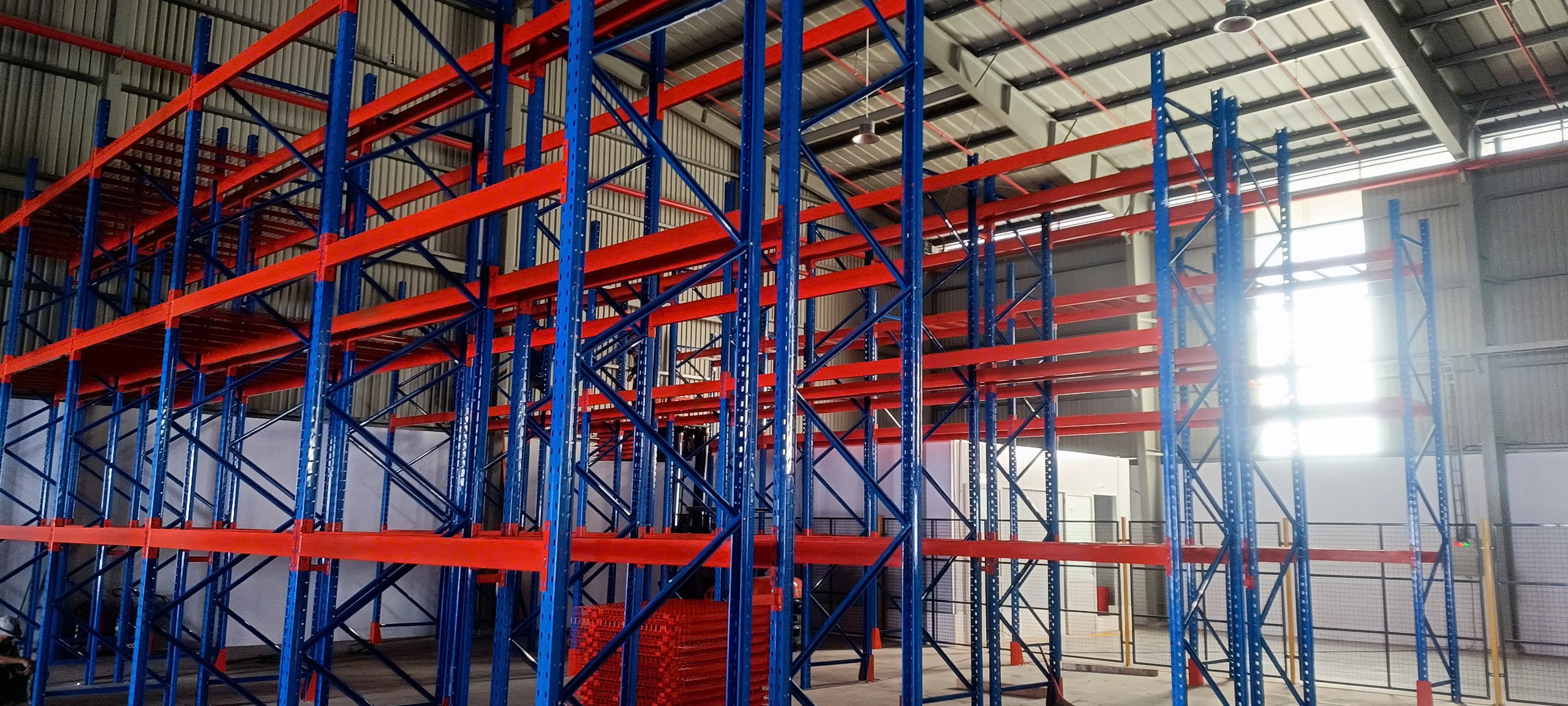 KỆ HÀNG H3000*W2300*D1000